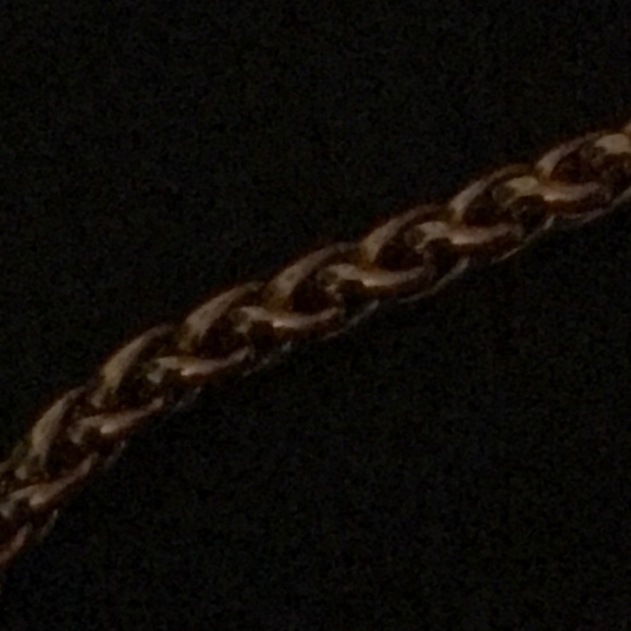 Gold Chain - Picture 3 of 3